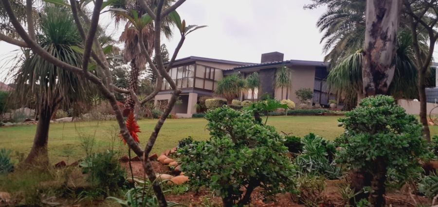 4 Bedroom Property for Sale in Bothasrus Eastern Cape